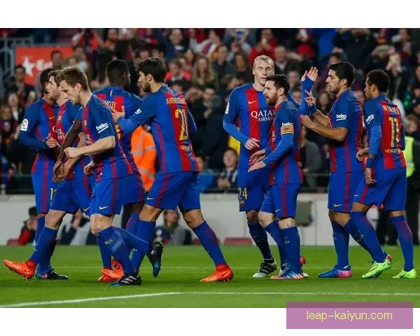 西甲埃尔萨达尔球场迎来新赛季，主场优势值得关注